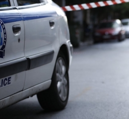 Νέα Σμύρνη: Σοκαριστική μαρτυρία για τη γυναικοκτονία – «Της είχε δείξει το όπλο με το οποίο θα τη σκότωνε»