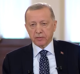 Ο Ερντογάν ανεβάζει τους τόνους: «Η Ελλάδα να σταματήσει να εξοπλίζει τα νησιά του Αιγαίου»