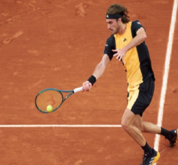 Αρνάλντι – Τσιτσιπάς 3-1: Ιταλικό stop στο Roland Garros