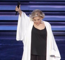 Σε λαϊκό προσκύνημα η σορός της Μαρινέλλας την Τρίτη – Σε στενό κύκλο η ταφή