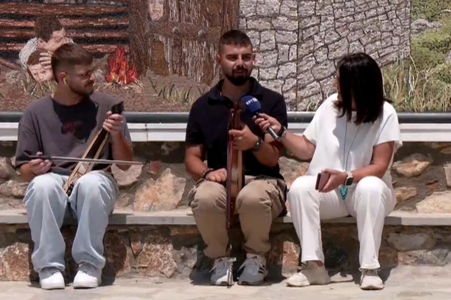 Πύργοι Εορδαίας: Τα αδέρφια που «ζουν» για τη βυζαντινή μουσική και την ποντιακή λύρα