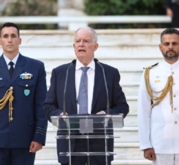 Τασούλας για τα 51 χρόνια της Δημοκρατίας: Να ξεπεράσουμε τις Συμπληγάδες που ορθώνονται μπροστά μας