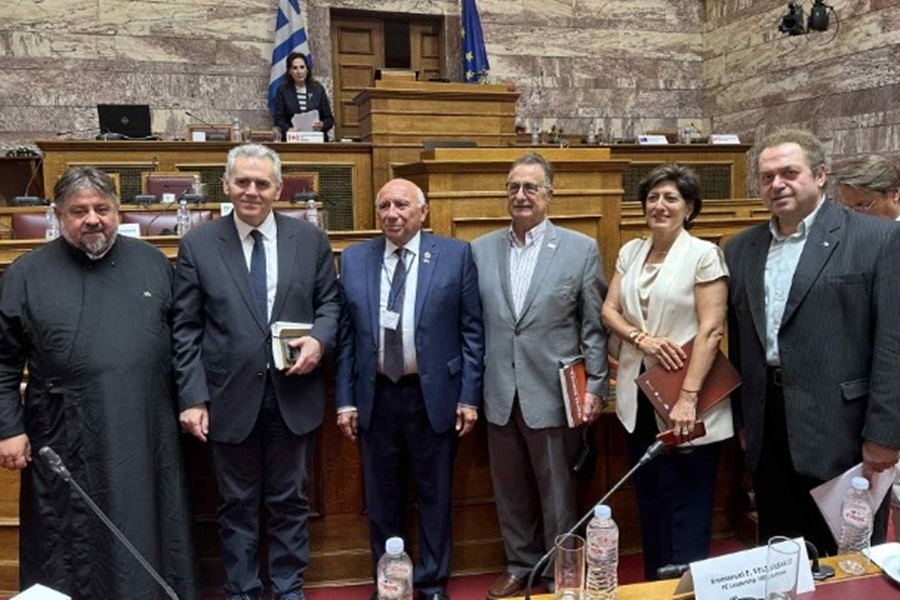 ΠΑΔΕΕ: Διπλό Ισχυρό Μήνυμα για Θρησκευτικές Ελευθερίες και Γενοκτονία