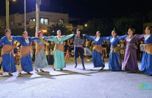 Στη Γιορτή Μελιού χόρεψε ο «Ξενιτέας» Κω