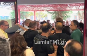 Ένταση στο νοσοκομείο Λαμίας με τον Άδωνι Γεωργιάδη στα εγκαίνια νέου τμήματος