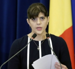 Λάουρα Κοβέσι: Γιατί η τραγωδία στα Τέμπη θα μπορούσε να είχε αποφευχθεί