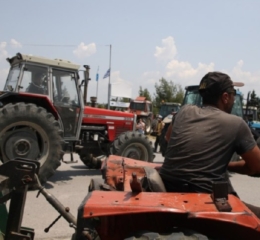 «Αυτή η κυβέρνηση καθορίζεται από… Φραπέδες και Χασάπηδες» – Κινητοποιήσεις ετοιμάζουν οι αγρότες της Θεσσαλονίκης