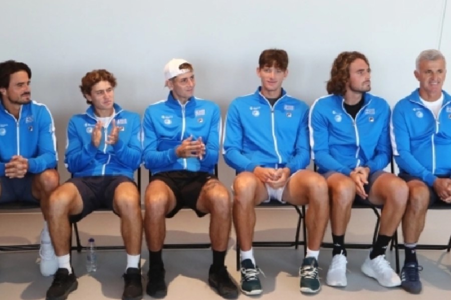Davis Cup: Το πρόγραμμα του Ελλάδα &#8211; Βραζιλία και η ημέρα του αγώνα Τσιτσιπάς &#8211; Φονσέκα