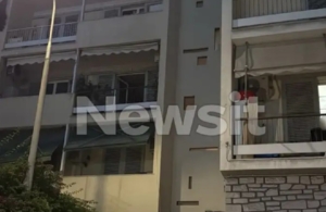 Πατήσια: «Γύρισα από μεροκάματο και βρήκα παγωμένη τη γυναίκα μου και το μωρό» λέει ο σύζυγος της 35χρονης που γέννησε μόνη στο σπίτι και πέθανε