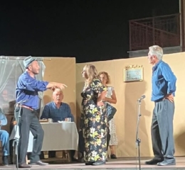 Την ποντιακή κωμωδία «Χωρίς εσέν’ κι’ ίνουμε, χωρίς εσέν’ κι ευτάγω» παρουσίασαν οι «Αργοναύτες» Κιλκίς