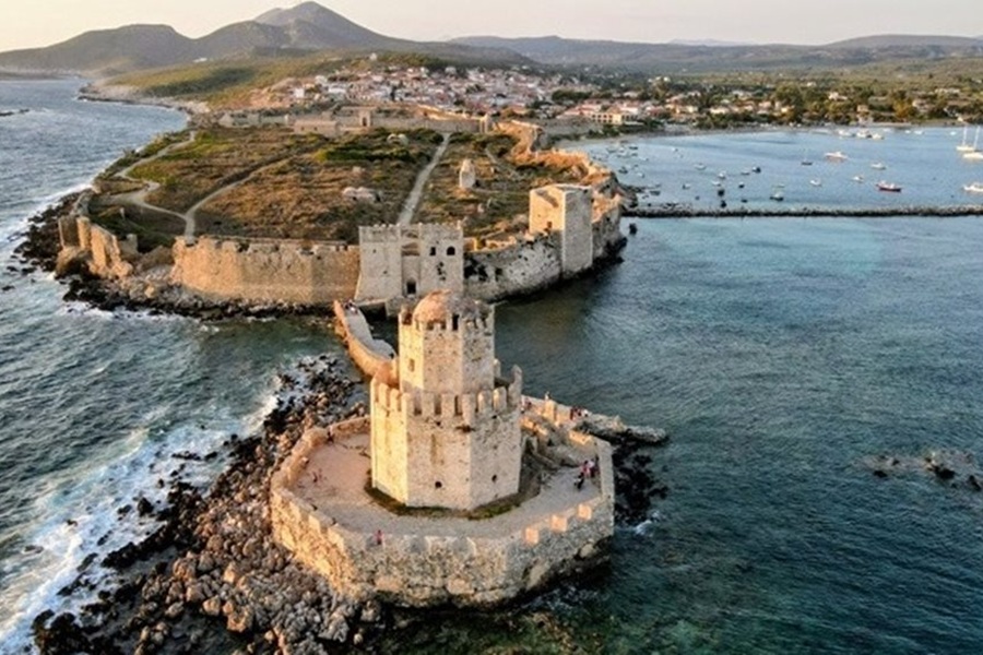 Το Κάστρο της Μεθώνης στο αγιάζι των αιώνων
