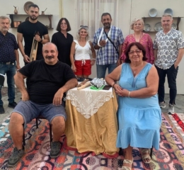Η Ποντιακή Θεατρική Σκηνή Πιερίας μάγεψε το κοινό με την κωμωδία «Ινάτενα»