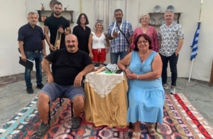 Η Ποντιακή Θεατρική Σκηνή Πιερίας μάγεψε το κοινό με την κωμωδία «Ινάτενα»
