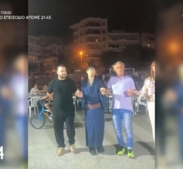 Καλαμαριά: Ιάπωνας καθηγητής μελετά τον ποντιακό πολιτισμό και χορεύει σε εκδήλωση