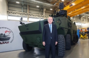 «Αντί – παρέλαση» των Τούρκων ανήμερα της 28ης Οκτωβρίου με το νέο άρμα μάχης ALTAY