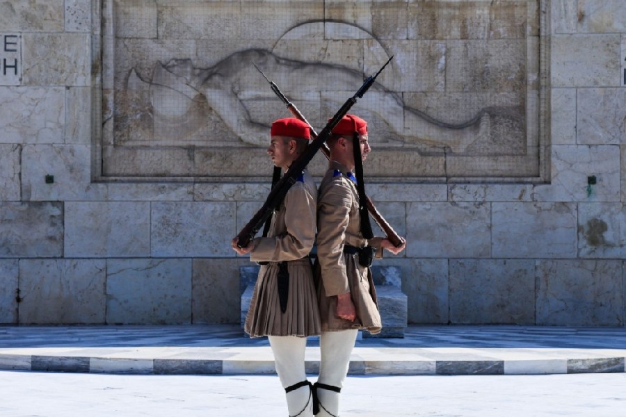 Μαρινάκης: Το Μνημείο του Άγνωστου Στρατιώτη θα είναι μόνο για την τιμή των νεκρών