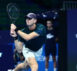 Σακελλαρίδης – Μποργκς 0-2: Πάλεψε αλλά αποκλείστηκε ο Έλληνας τενίστας από το Hellenic Championship