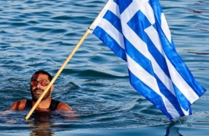 Κατέρριψε το παγκόσμιο ρεκόρ συνεχούς κολύμβησης σε ανοιχτή θάλασσα ο παραολυμπιονίκης Χ. Ταϊγανίδης