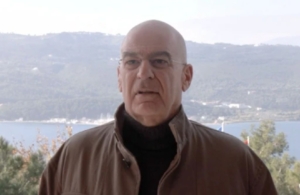 Μήνυμα Δένδια στην Τουρκία: Η Ελλάδα δεν απειλεί – Υπερασπίζεται τα κυριαρχικά της δικαιώματα