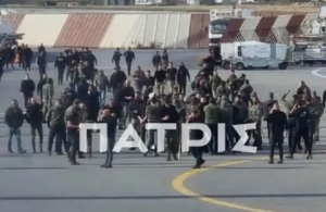 Ηράκλειο: Στην πίστα του αεροδρομίου Νίκος Καζαντζάκης εισέβαλλαν αγρότες