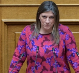 Κωνσταντοπούλου στη Βουλή: «Ας τους ρίξουμε, ας γίνει αυτό που πρέπει να γίνει δημοκρατικά»