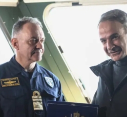 Μητσοτάκης από τη φρεγάτα Belharra «Κίμων»: «Χρέος μου να παραδώσω μια πατρίδα πιο ασφαλή»