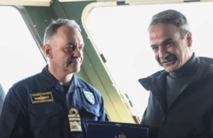 Μητσοτάκης από τη φρεγάτα Belharra «Κίμων»: «Χρέος μου να παραδώσω μια πατρίδα πιο ασφαλή»