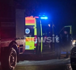 Νεκρή γυναίκα στη Γλυφάδα: Χτυπήθηκε από αυτοκίνητο που είχε παρασυρθεί από τα ορμητικά νερά λόγω της κακοκαιρίας