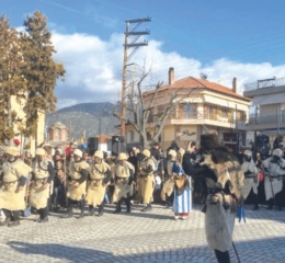 Το αδιαχώρητο φέτος στην Καλλίφυτο για το δρώμενο των Μωμόγερων