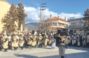 Το αδιαχώρητο φέτος στην Καλλίφυτο για το δρώμενο των Μωμόγερων