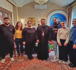 Πόντιοι νέοι προσέφεραν τρόφιμα στη Μητρόπολη Μαρωνείας και Κομοτηνής