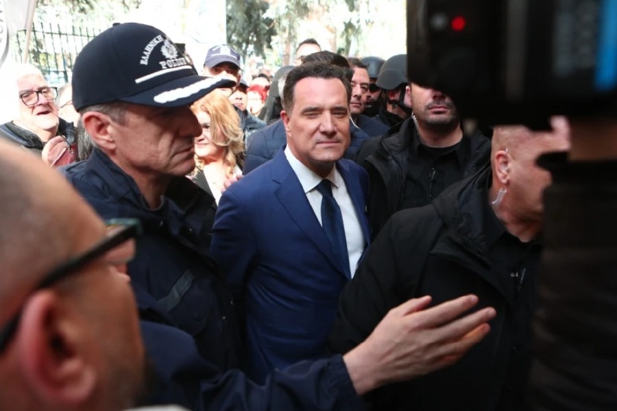 Δημογλίδου για τα επεισόδια στη Νίκαια: «Ήθελαν να δουν εικόνες να ανοίγουν το κεφάλι του υπουργού»