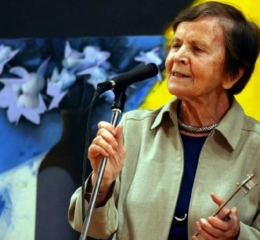 Η Πανελλήνια Ομοσπονδία Ποντιακών Σωματείων αποχαιρετά την Ελένη Γλύκατζη-Αρβελέρ