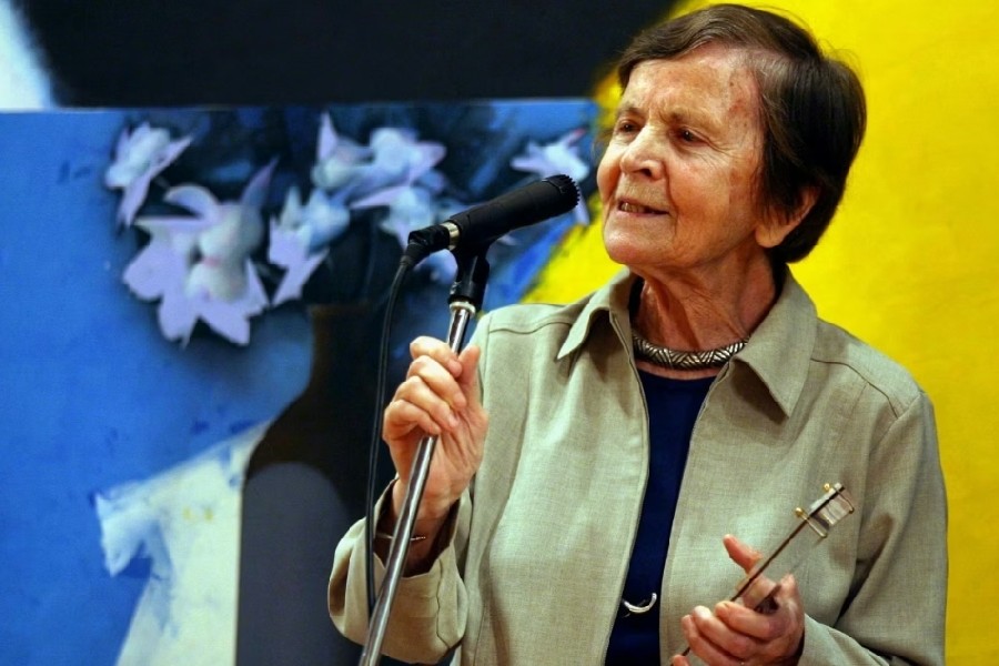 Η Πανελλήνια Ομοσπονδία Ποντιακών Σωματείων αποχαιρετά την Ελένη Γλύκατζη-Αρβελέρ