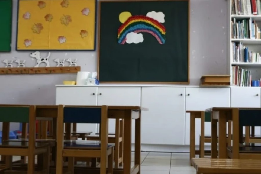 Μυτιλήνη: Απομακρύνθηκε από τα καθήκοντά της η νηπιαγωγός που τρομοκρατούσε παιδιά και συναδέλφους