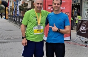 Ημιμαραθώνιος Πάτρας: Αθλητής Α.με.Α. σηκώθηκε από τα καροτσάκι και περπάτησε στον αγώνα του