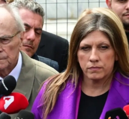 Δίκη για τα Τέμπη -Ζωή Κωνσταντοπούλου: «Στήθηκε ένα αδιανόητο φιάσκο, καλώ τον Φλωρίδη να παραιτηθεί»