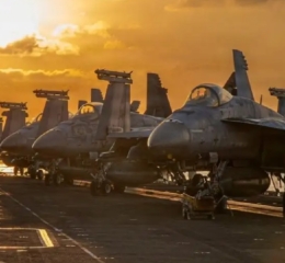 Γιγαντώνεται η σύρραξη στη Μέση Ανατολή: Πολεμική νύχτα με βομβαρδισμούς στην Τεχεράνη και εισβολή Κούρδων μαχητών στο Ιράν