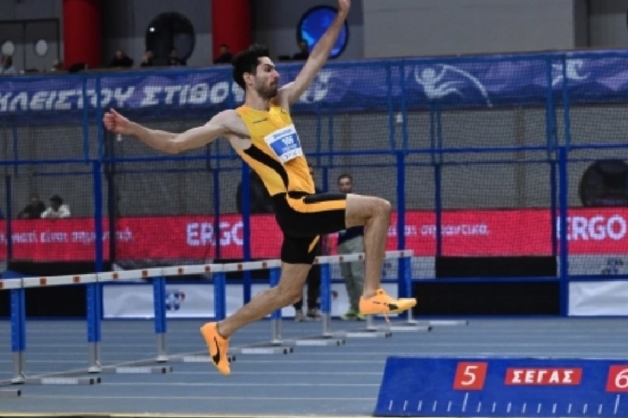 Τεντόγλου: Πρωτιά στο πανελλήνιο με 8.22μ