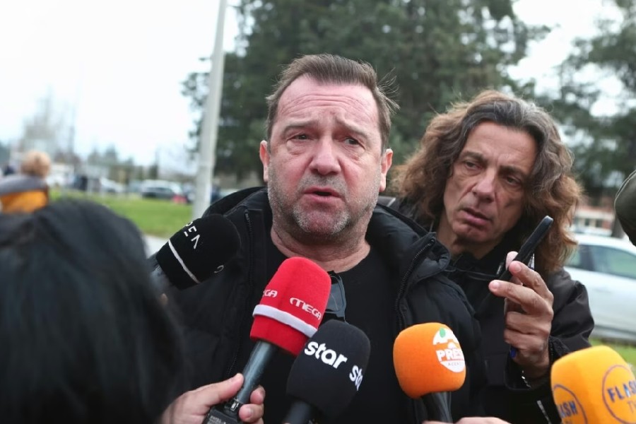 Νίκος Πλακιάς: «Ντροπή σας κύριε Υπουργέ και ντροπή και σε εσάς κύριε Πρωθυπουργέ για την ασέβεια απέναντι στην οικογένεια μας»