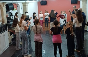 Η Εύξεινος Λέσχη Ποντίων Κέρκυρας υποδέχτηκε μαθητές του Αθηναγορείου Σχολείου