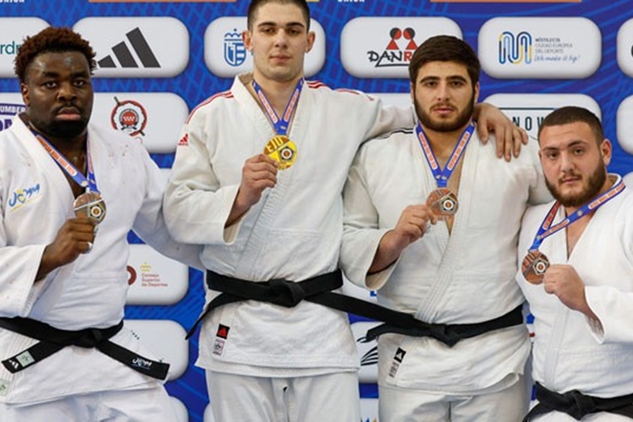 Χάλκινος στην Ισπανία ο αθλητής του τζούντο, Ιωάννης Κωστελίδης από τις Αχαρνές