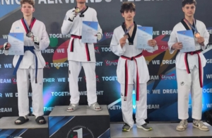 Χρυσός πρωταθλητής ο Νίκος Παπαδόπουλος από τις Αχαρνές στο Τριεθνές Κύπελλο Taekwondo στη Ξάνθη