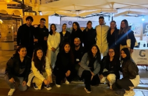 Κάλεσμα Εθελοντών για τα Ενημερωτικά Περίπτερα σε Αθήνα, Πειραιά και Θεσσαλονίκη ενόψει της 19ης Μαΐου.