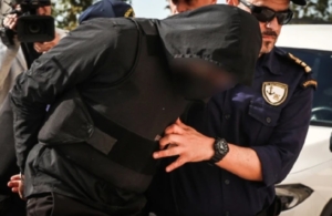 Άγιος Δημήτριος: Προφυλακίστηκε ο 20χρονος που μαχαίρωσε τον γιο του ταξίαρχου της ΕΛΑΣ στην καρδιά