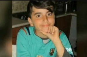 Μενίδι: Οργή από τους γονείς του Μάριου – «Οι Ρομά μας ειρωνεύονταν στη δίκη για το παιδί μας»