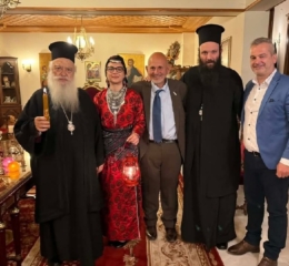 Το Άγιο Φως μετέφερε η Εύξεινος Λέσχη Ποντίων Νάουσας στις ενορίες της περιοχής 