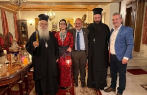 Το Άγιο Φως μετέφερε η Εύξεινος Λέσχη Ποντίων Νάουσας στις ενορίες της περιοχής 