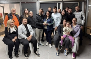 «Ο Φάρος» Αγ. Βαρβάρας επισκέφθηκε τον «Καύκασο» στο νεό του Σπίτι