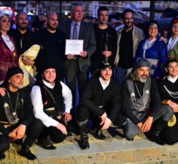 Ο «Δημήτρης Ψαθάς» χόρεψε στην έκθεση «Κρήτη — Η μεγάλη συνάντηση»